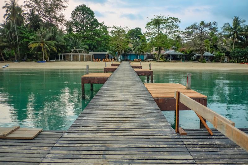 Boat Dock Maintenance in Overland Park, KS
